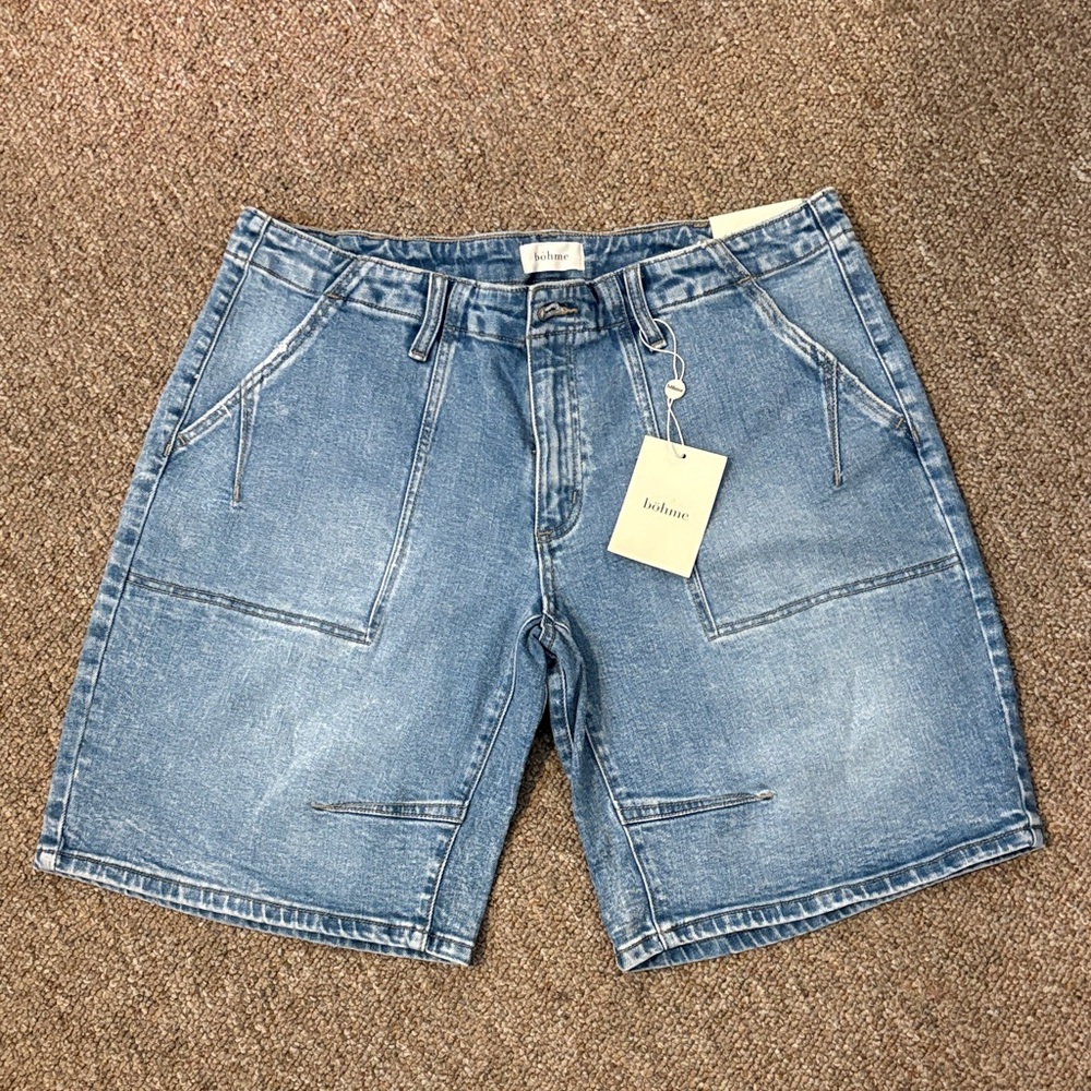 NWT KanCan shorts from Bohme